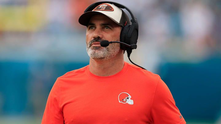 Cleveland Browns head coach Kevin Stefanski looks on during the first quarter of an NFL football matchup on Sunday, Sept. 15, 2024, at EverBank Stadium in Jacksonville, Fla.