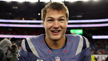 New York Jets v New England Patriots