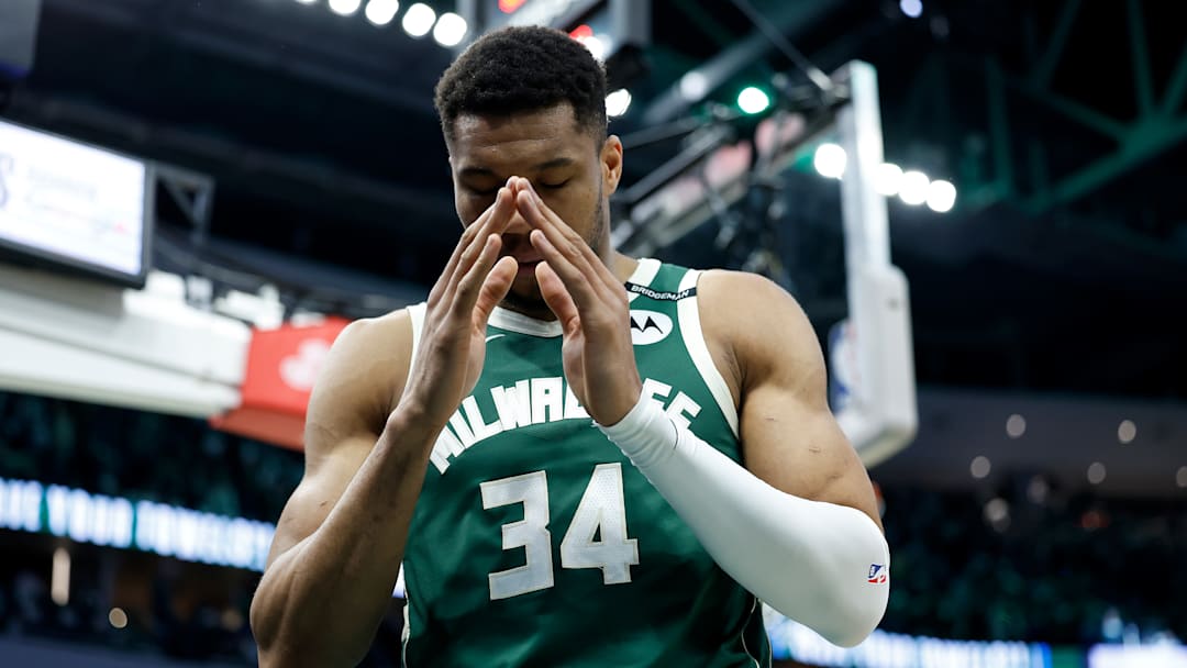 Indiana Pacers v Milwaukee Bucks - Game Three