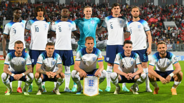 England eased to victory