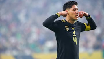 Edson Alvarez scheint beim BVB wieder ein Thema zu sein