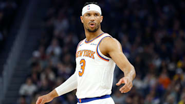 New York Knicks v Golden State Warriors
