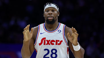 Golden State Warriors v Philadelphia 76ers