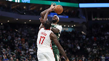 Houston Rockets v Milwaukee Bucks