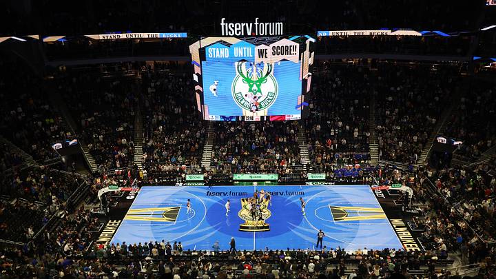 Toronto Raptors v Milwaukee Bucks - Emirates NBA Cup
