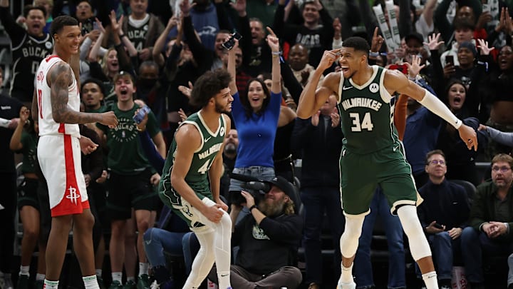 Houston Rockets v Milwaukee Bucks