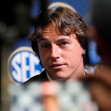 Oklahoma quarterback John Mateer