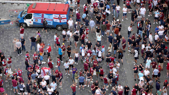 West Ham-Fans in Prag