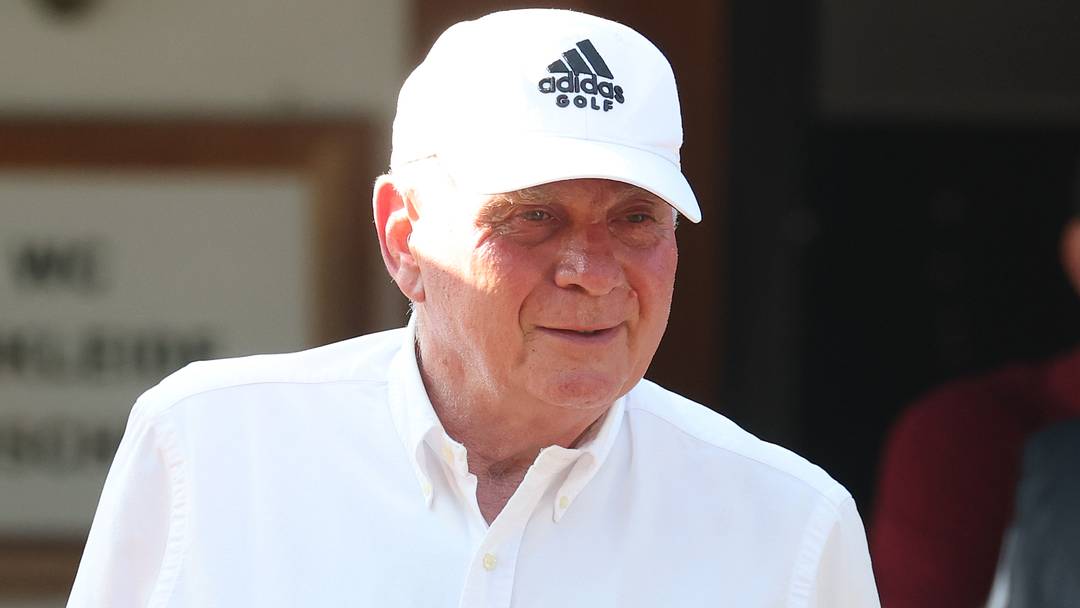 Uli Hoeneß ist begeistert vom Münchener Offensiv-Trio Uli Hoeneß ist begeistert vom Münchener Offensiv-Trio