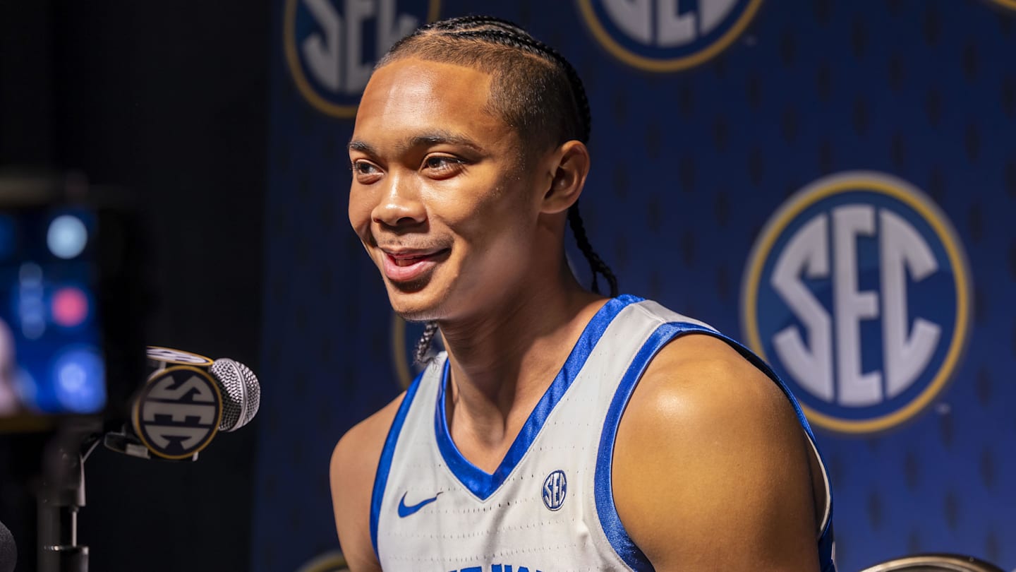 Mark Pope provided an injury update on Jaland Lowe's shoulder