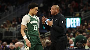Sacramento Kings v Milwaukee Bucks