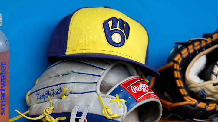 Milwaukee Brewers v Pittsburgh Pirates