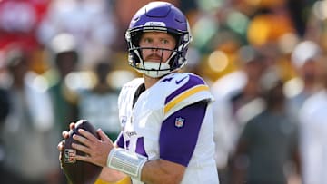 Minnesota Vikings v Green Bay Packers