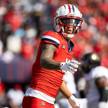Arizona Wildcats wide receiver Tetairoa McMillan against the Colorado Buffaloes.