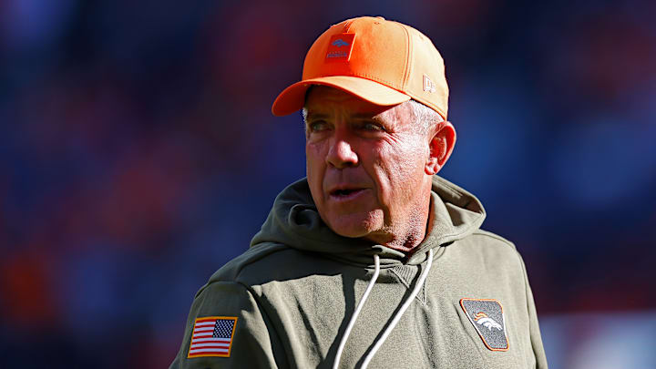 Kansas City Chiefs v Denver Broncos - NFL 2025