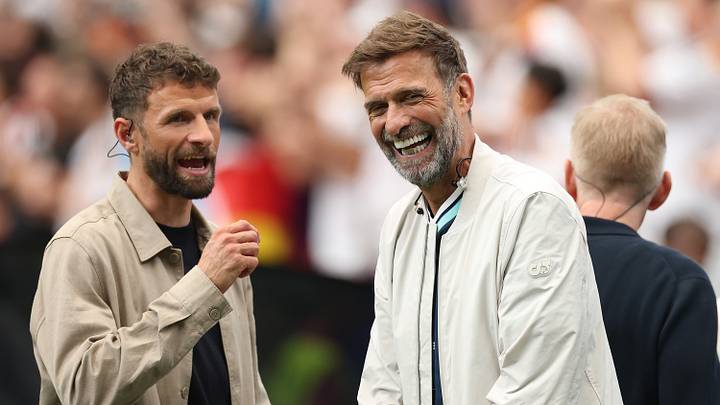 Bei der WM standen Thomas Müller und Jürgen Klopp gemeinsam vor der Kamera