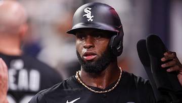 Luis Robert Jr. Hits Injured List; Return Uncertain