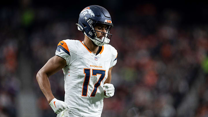 Denver Broncos v Las Vegas Raiders