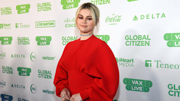 Selena Gómez debutará como productora con su propia serie en español 