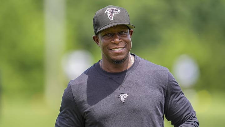 Atlanta Falcons head coach Raheem Morris