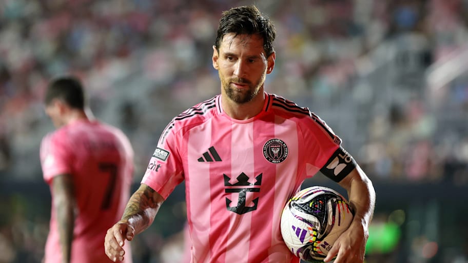 Lionel Messi is set for a spell on the sidelines. | IMAGO/Icon Sportswire