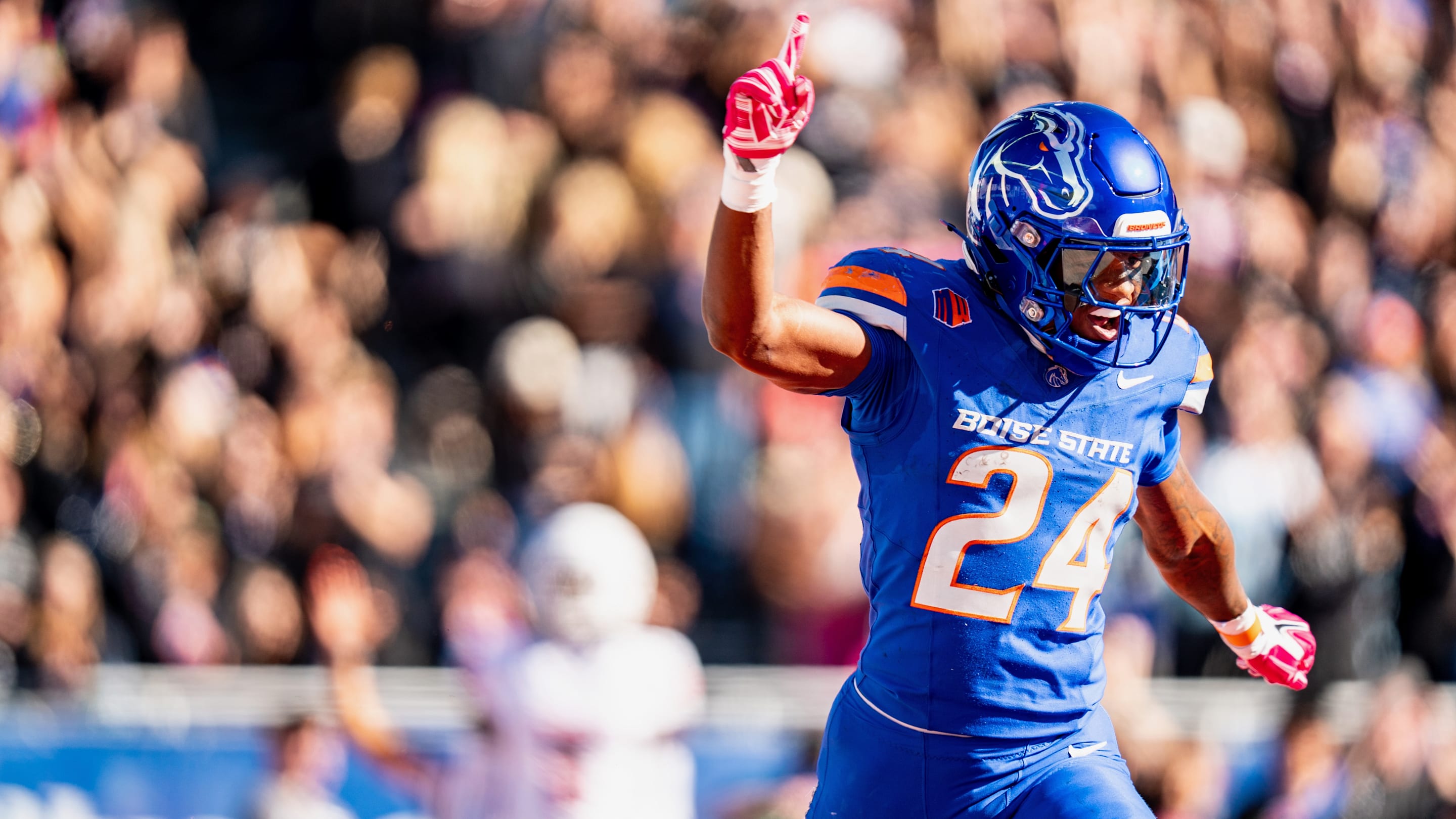 Boise State Hosts Fresno State for Milk Can Trophy with Nation-Best Win Streak