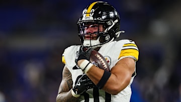 AFC Wild Card Playoffs: Pittsburgh Steelers v Baltimore Ravens