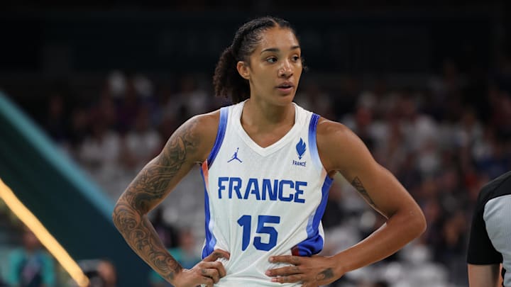 Gabby Williams in the France vs Nigeria Olympic women's basketball preliminary round