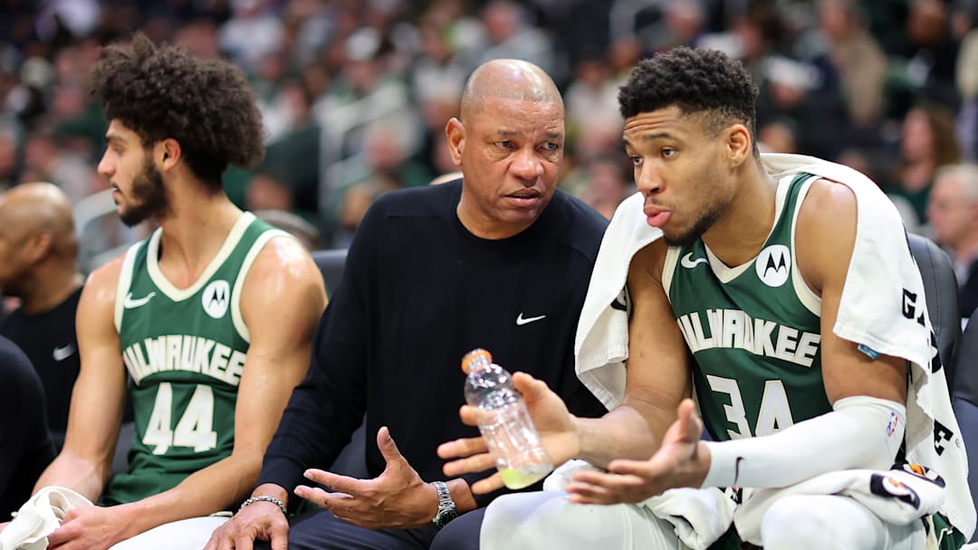 Minnesota Timberwolves v Milwaukee Bucks