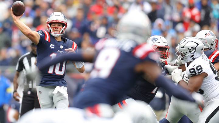 Las Vegas Raiders v New England Patriots