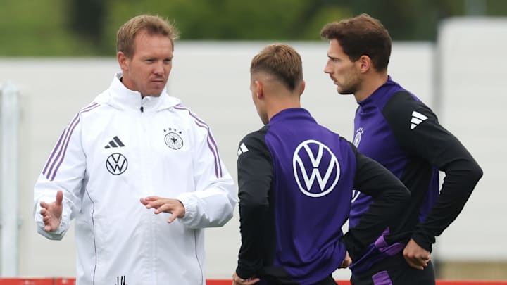 Bundestrainer Julian Nagelsmann mit Joshua Kimmich und Leon Goretzka Bundestrainer Julian Nagelsmann mit Joshua Kimmich und Leon Goretzka