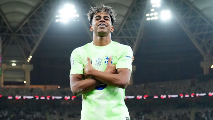 Lamine Yamal returned to the starting lineup and scored Barcelona's second goal of the semifinal.