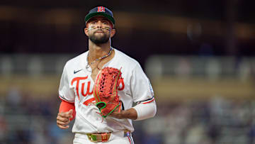 Minnesota Twins trade utility man Willi Castro to Chicago Cubs at 2025 MLB trade deadline.