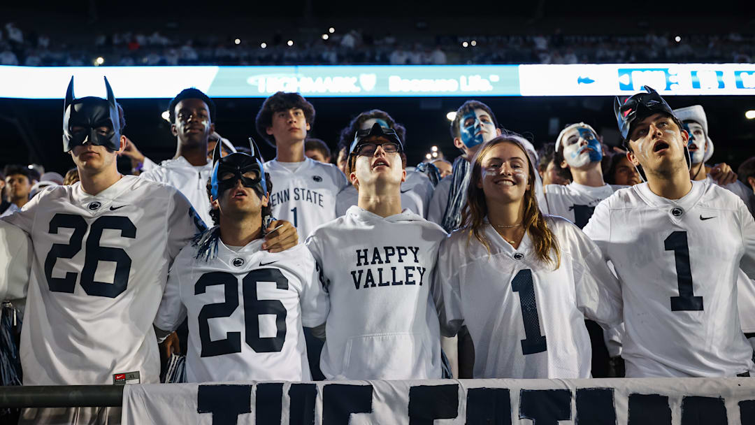 Illinois v Penn State
