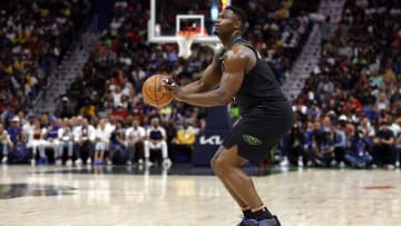 Los Angeles Lakers v New Orleans Pelicans