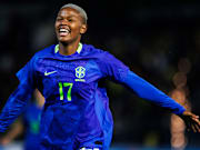 Jhonson marcou um dos gols do Brasil no segundo amistoso