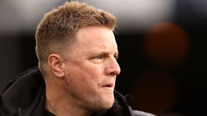 Luton Town v Newcastle United - Premier League