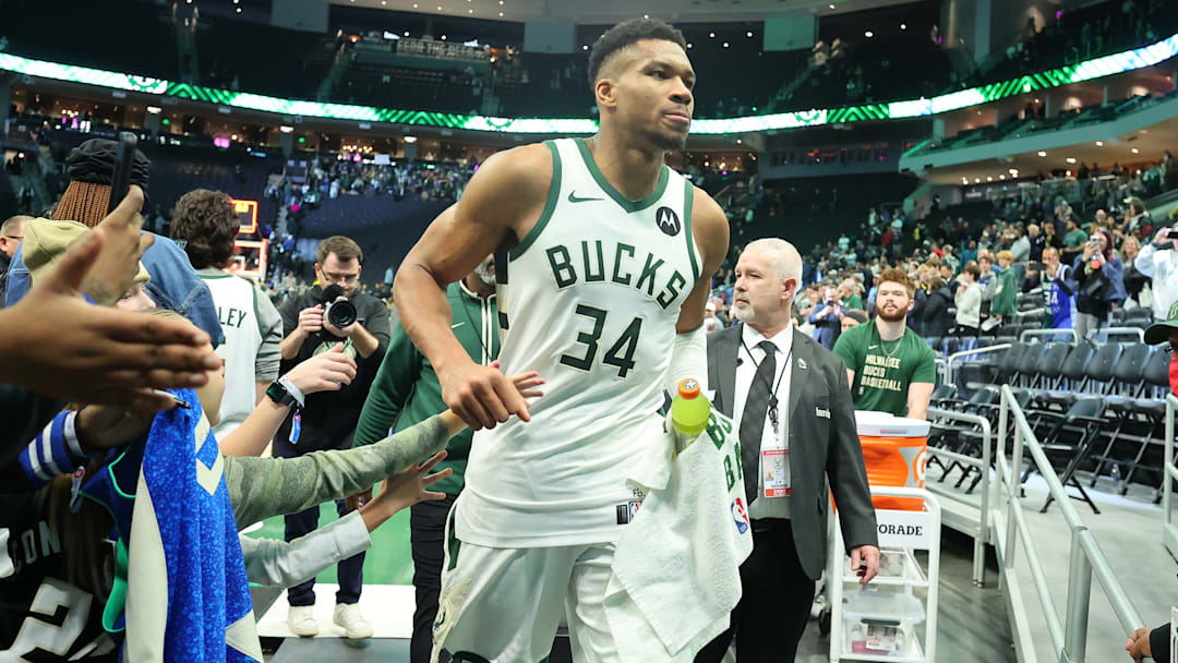 Indiana Pacers v Milwaukee Bucks