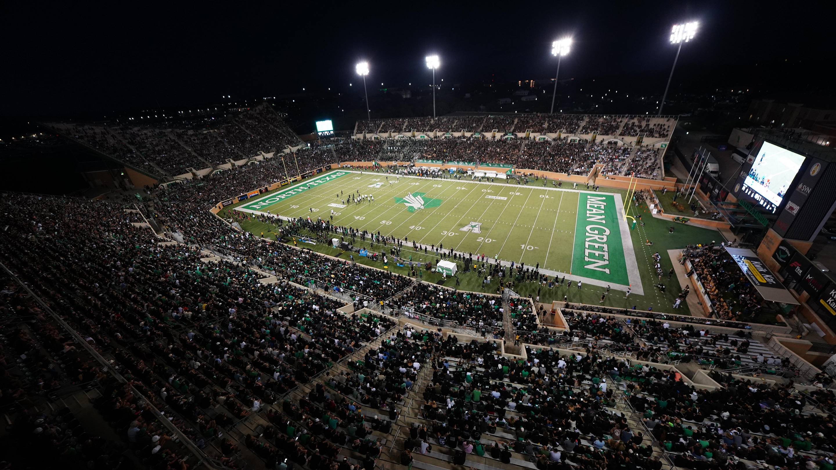 Can Oklahoma State Sway North Texas RB Coach Patrick Cobbs?