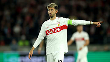 Stuttgarts Kapitän Atakan Karazor ist derzeit nicht fest als Stammspieler eingeplant.