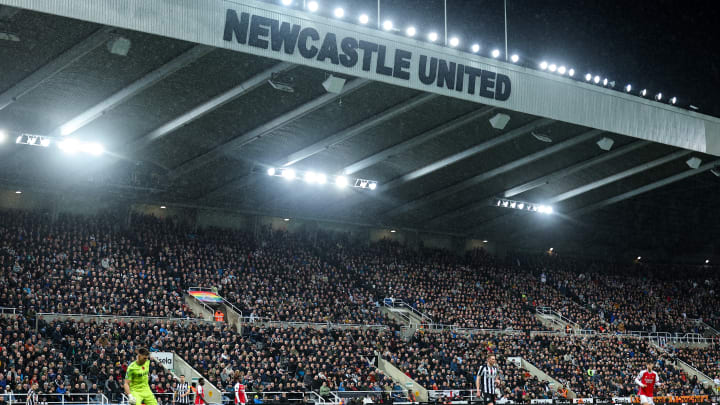 Susunan pemain Newcastle United vs Chelsea dalam lanjutan Liga Inggris di St. James' Park. Susunan pemain Newcastle United vs Chelsea dalam lanjutan Liga Inggris di St. James' Park.