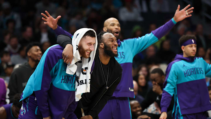 Charlotte Hornets, Jusuf Nurkic, Josh Okogie, Taj Gibson, Seth Curry