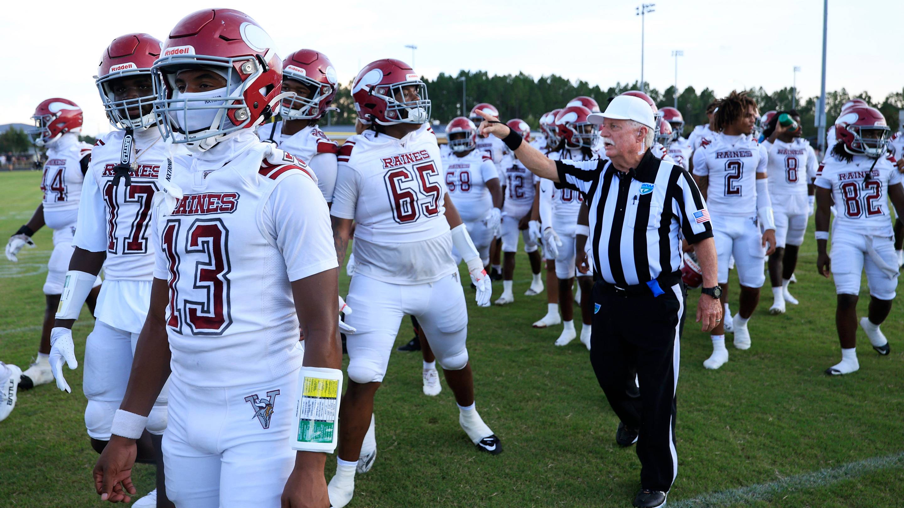 Venice vs. Raines: Undefeated Florida Powers Meet With Open Division Stakes