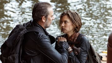 Lauren Cohan as Maggie Rhee, Jeffrey Dean Morgan as Negan - The Walking Dead: Dead City _ Season 1, Episode 6 - Photo Credit: Peter Kramer/AMC