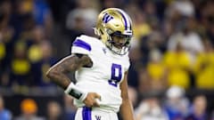 Atlanta Falcons 1st Round Draft Pick Michael Penix