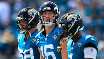 Jacksonville Jaguars quarterback Trevor Lawrence (16) looks to the crowd during the first quarter.