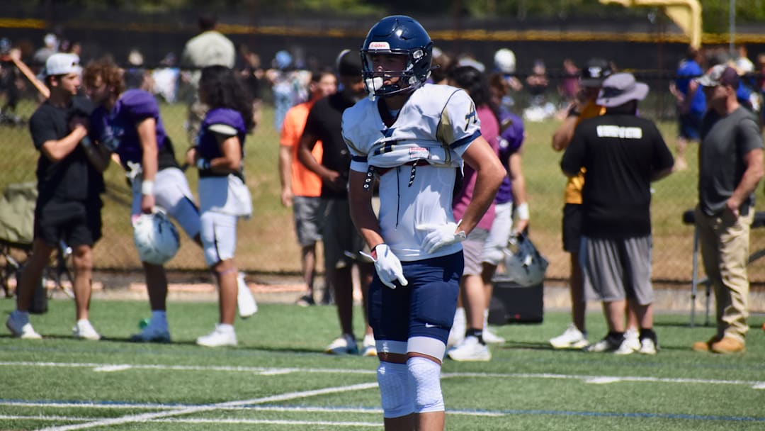 Arlington wide receiver Jake Willis participates at the PLU 11v11 Football Tournament in Parkland.