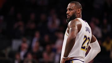 New York Knicks, Los Angeles Lakers, LeBron James