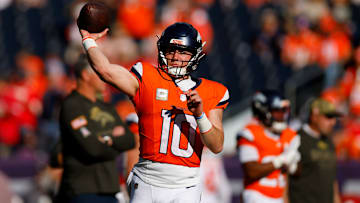 Kansas City Chiefs v Denver Broncos - NFL 2025