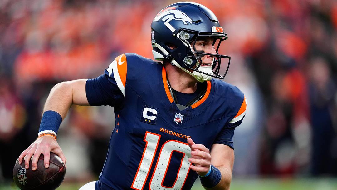 Sep 29, 2025; Denver, Colorado, USA;  Denver Broncos quarterback Bo Nix (10) looks to pass during the first quarter against the Cincinnati Bengals at Empower Field at Mile High. 